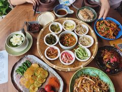 -包整·丝娃娃(一览甲秀楼风景店)