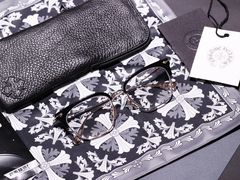 -目艮眼镜SHOWROOM(品牌集合店)