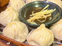 -老上海食惠裡小籠包生煎包
