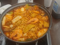 -贵宾庄炸酱面·韩式料理(高区店)