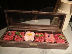 -左庭右院鲜牛肉火锅黑金店(陆家嘴中心店)