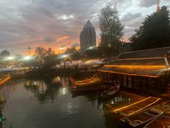 -东南亚风情赶摆街夜市