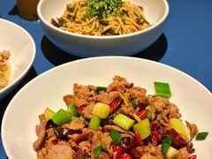 -一坐一忘云南菜(嘉里中心店)