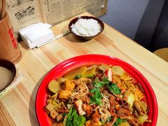 -老街称盘麻辣烫(真武路店)