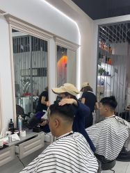-尤司男士国潮理发馆