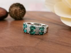 -威德钻石-克拉钻大本营(南京东路店)