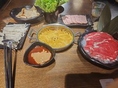 -呷哺呷哺(延安西路店)