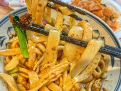 三合一驴蹄子面-宋益驴蹄子面肉夹馍(辛家庙店)