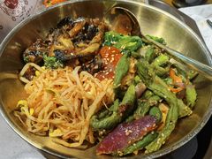 老妈拌饭-聚合鑫东北熏酱熟食麻辣面(长阳店)
