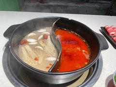 -钢管厂五区小郡肝串串香火锅(梅川路店)