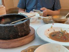 -桂满陇·手作小笼包&江南叫花鸡(中山公园店)