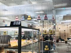 面包甜点陈列柜-奈雪的茶(市百一店)