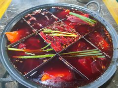 -正南齊北重庆老火锅(光华村直营店)
