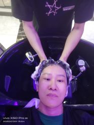 -TOP HAIR SALON