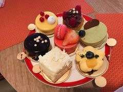-咖啡苑自助餐厅·中国大饭店