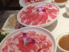-三人行骨头王火锅(长寿店)