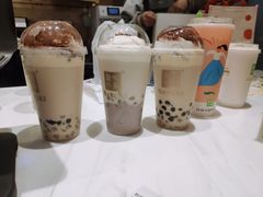 -奈雪的茶(湖滨银泰in77C区PRO店)