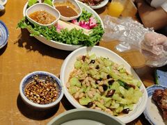 -95号酱骨·一块豆腐(展春园西路店)