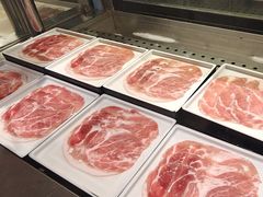 -芝小官毛肚火锅海鲜自助(苏州吴江区万宝店)
