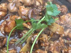 招牌鸡煲-雄伟美食(高沙中街店)