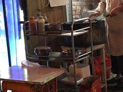 大堂-阿姨小肉摊(同济西苑店)