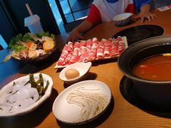 -呷哺呷哺(融创茂店)