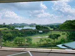 -深圳隐秀山居酒店