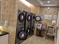 -汕尾巴黎半岛酒店