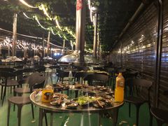 大堂-胡四哥特色火盆烧烤(总店)