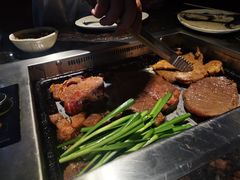 -阪尚皇·原切牛排·烤肉火锅自助(北京路店)