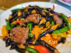 黑虎菌四季豆炒牛肉-粥旺庄(芳村店)