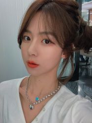 -AYO SALON