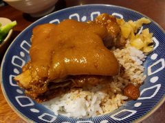 -红猪卤肉饭(大西洋美食城店)