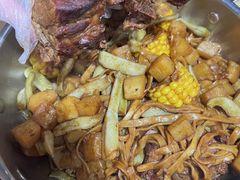 -内蒙焖面大盆骨餐馆(山大路店)