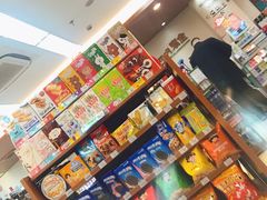 -全家便利店(天目山路三店)