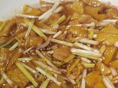 -凤凰园烤鸭店·唐山菜·传承花椒肉(老唐丰路店)