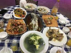 -钱大妈海鲜饭店(保利林语店)