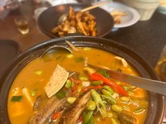 杂鱼煲-青桃餐厅