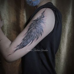 -SNOW TATTOO STUDIO
