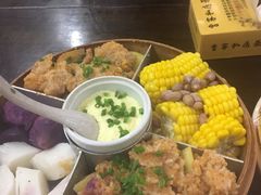 -黄桷树曹家私房菜(江与城店)
