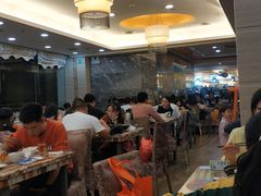 大堂-椿记烧鹅(叠彩店)