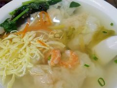 -长人馄饨铺(解放街店)