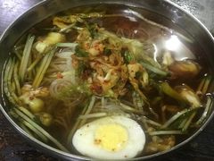 -韩风烤牛肉冷面店