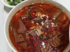 -湘当有饭剁椒鱼头(昆山招商花园城店)