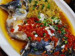双色剁椒鱼头-海宁煲农家菜(惠南镇店)