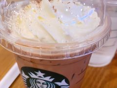 -星巴克(广州中华广场B1层店)