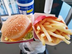-麦当劳(新王府井店)