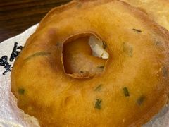 葱油饼-黑白电视老长沙吃货铺(南岗万达店)