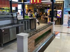 -鸿通城购物中心