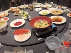-艳阳天民俗村(公园路店)